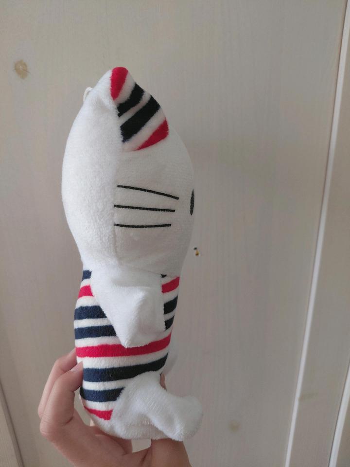 Hello kitty игрушка мягкая