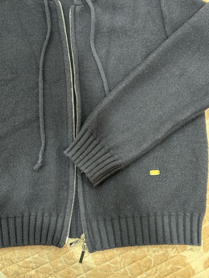 Кофта с капюшоном s/m