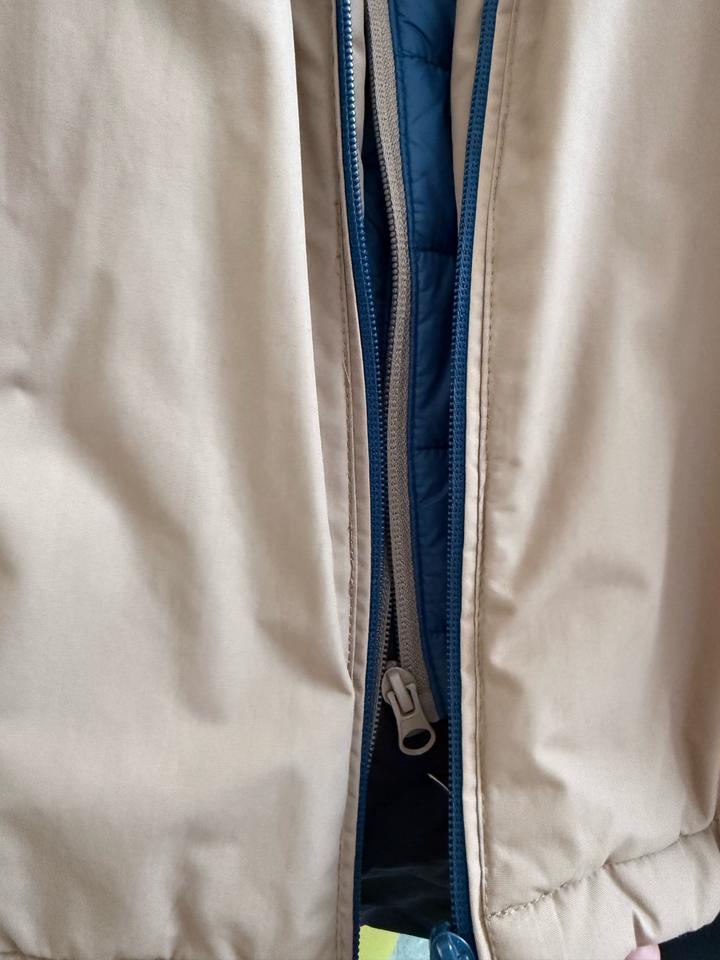 Мембранная куртка Outventure для походов и активного отдыха на природе