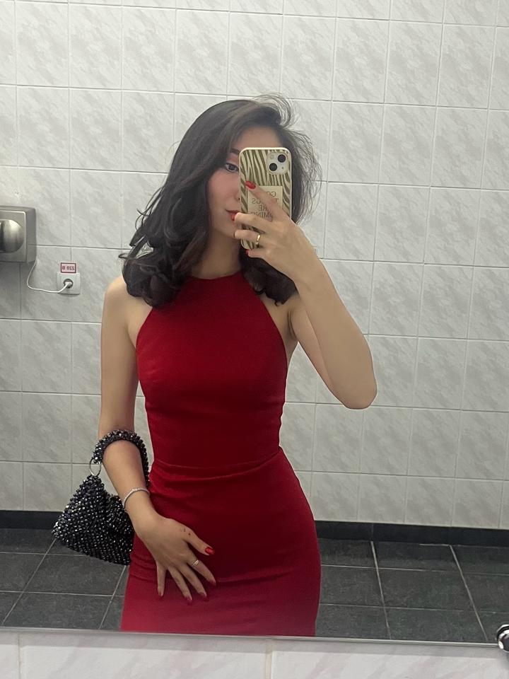 Вечернее платье