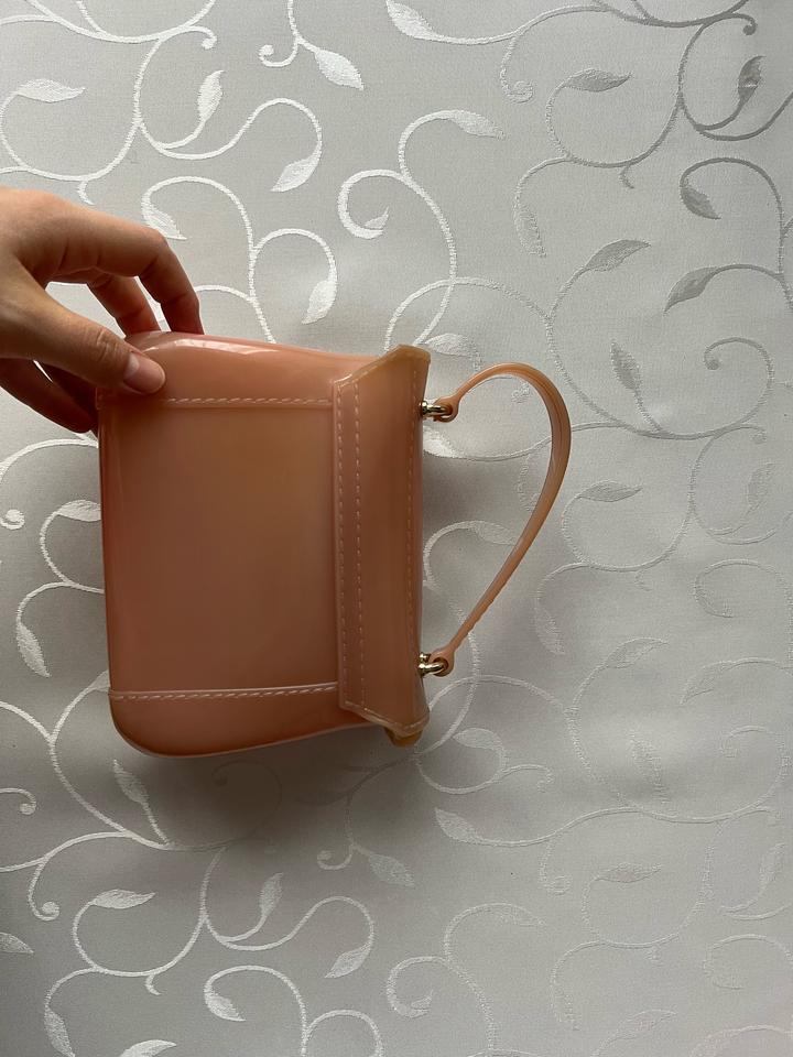 Резиновая сумочка