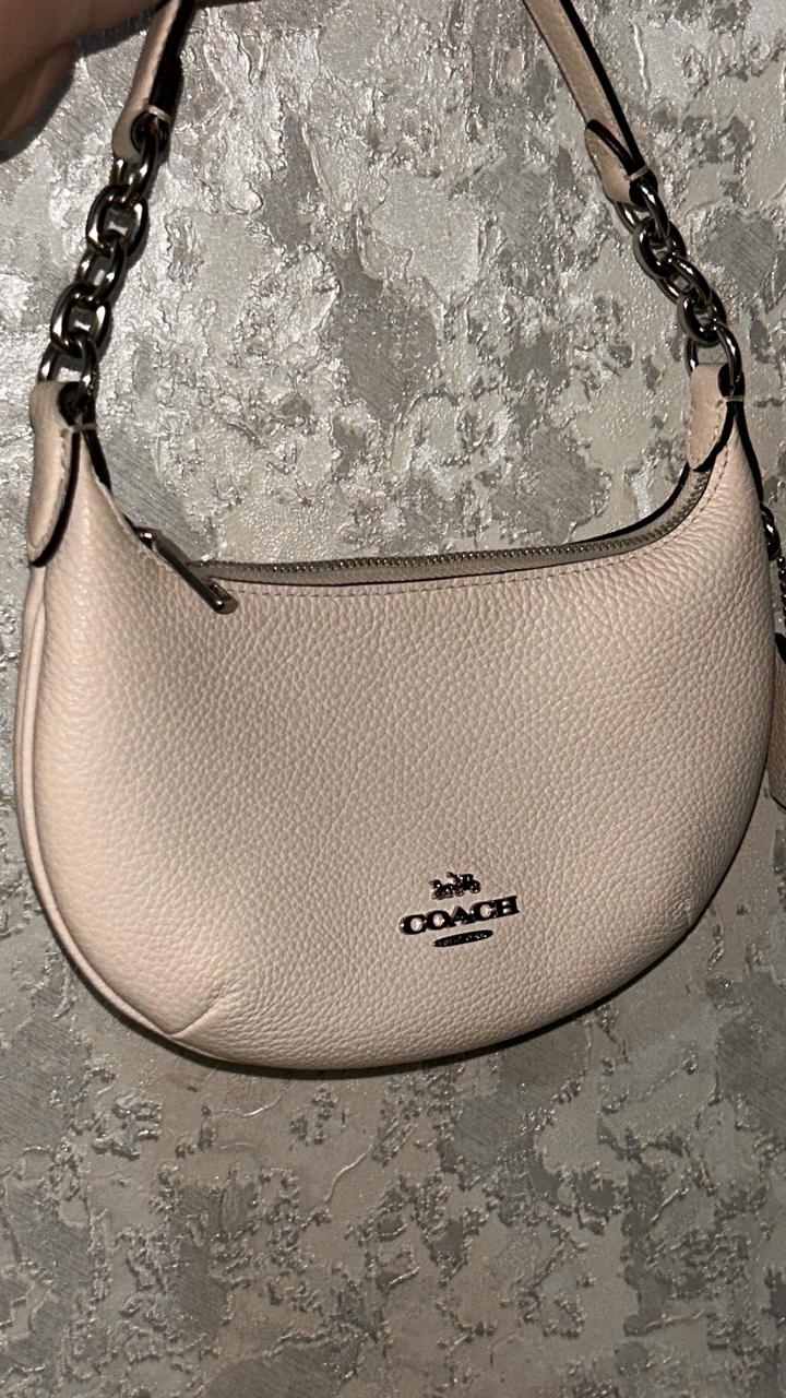 Белая сумка Coach