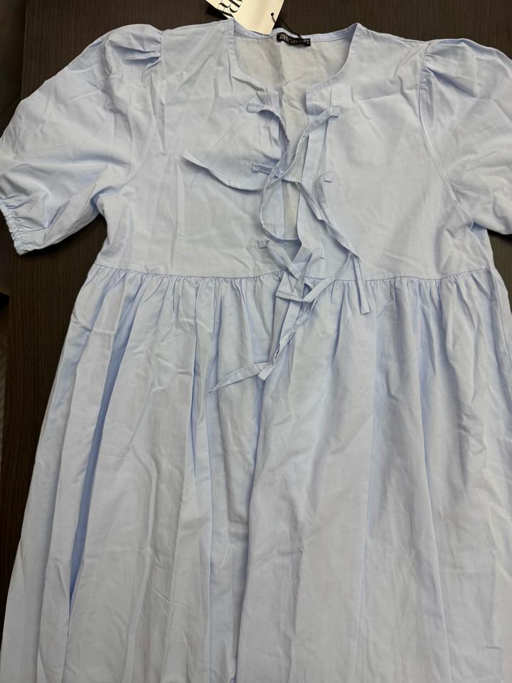 Голубое платье Зара