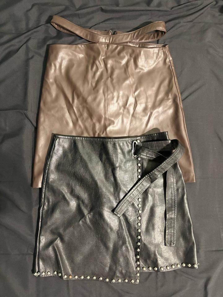 Юбка эко кожа+ подарок черная юбка