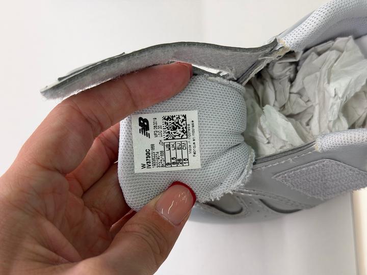 Кроссовки new balance