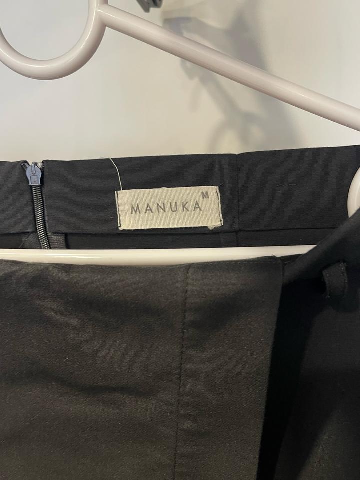 Черная юбка от Manuka