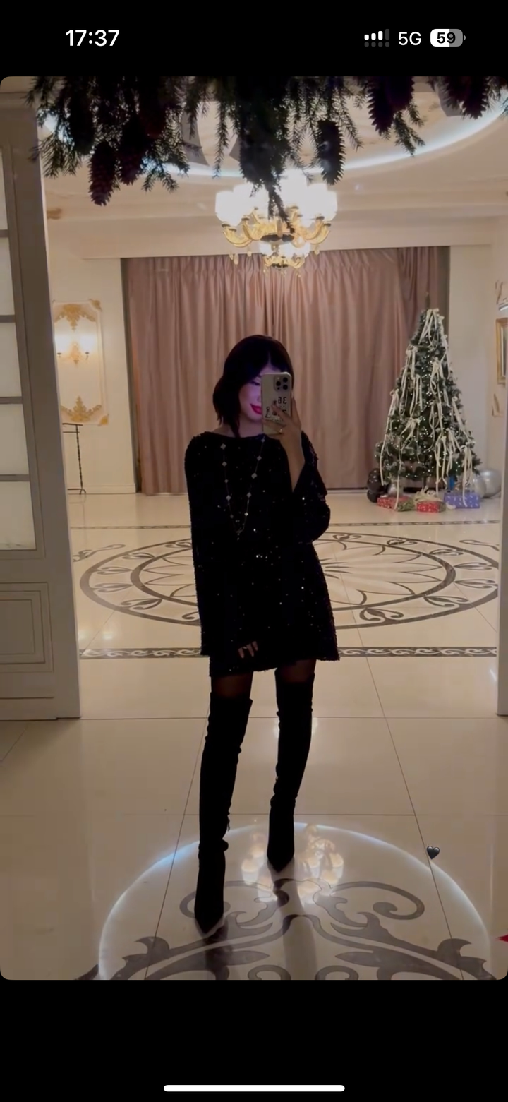 Черное платье