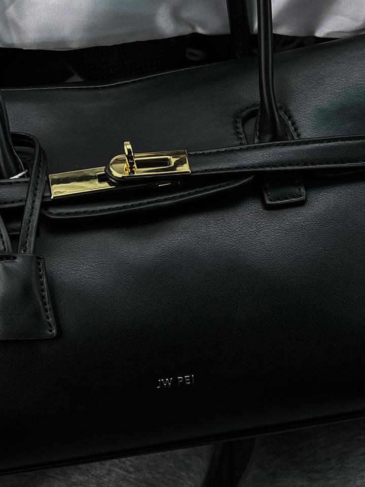 JW PEI Yara Shoulder