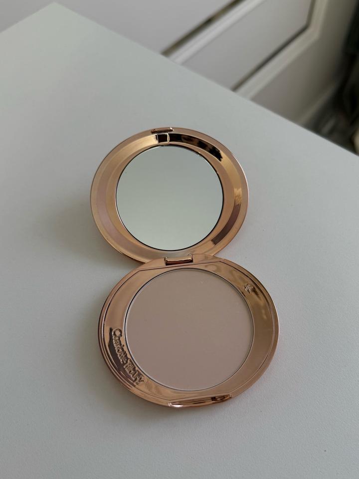 Пудра Charlotte tilbury