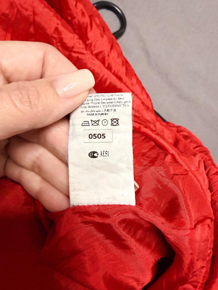 Платье-футляр Balizza, пр-ва Турция, фирменное, в составе 44% шерсть