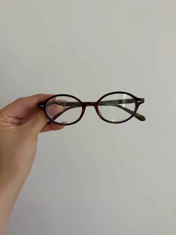 Очки в стиле Miu Miu