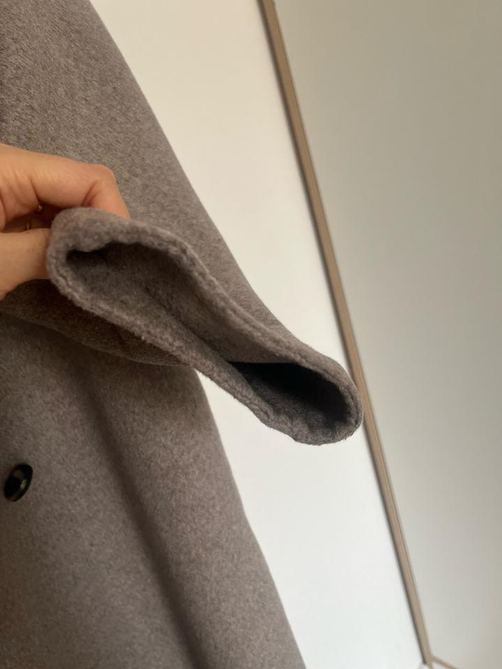 Пальто “Mango”