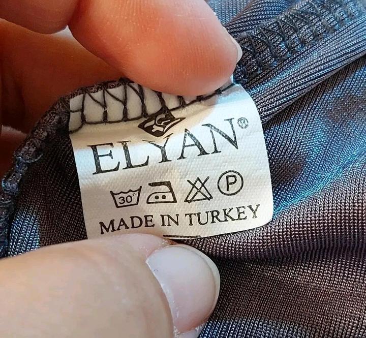 Водолазка от бренда Elyan