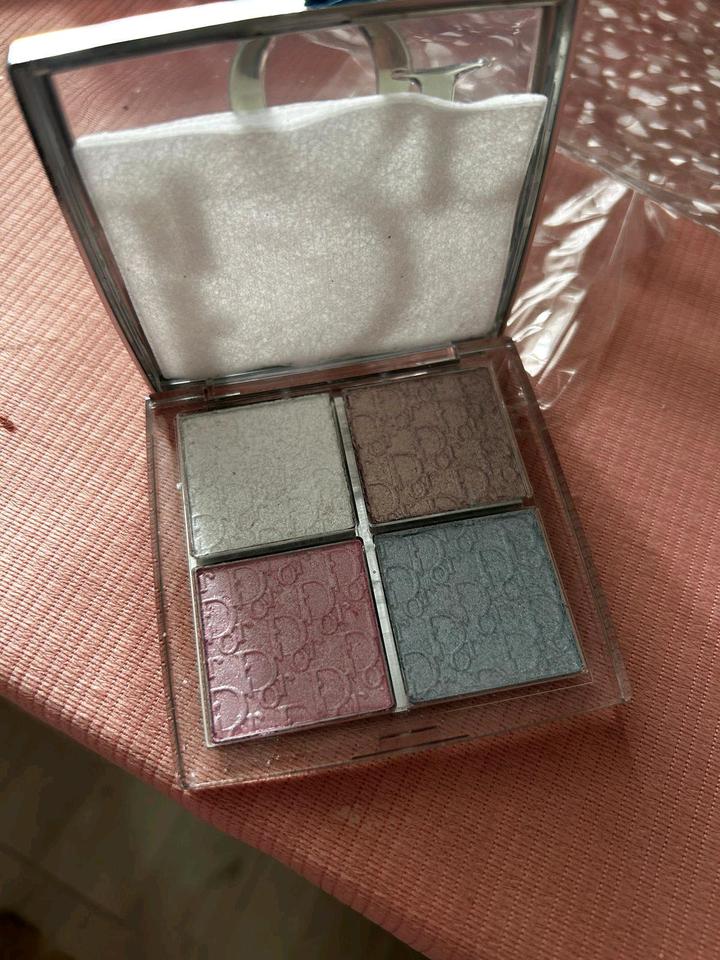 Dior палатка теней, хайлайтер