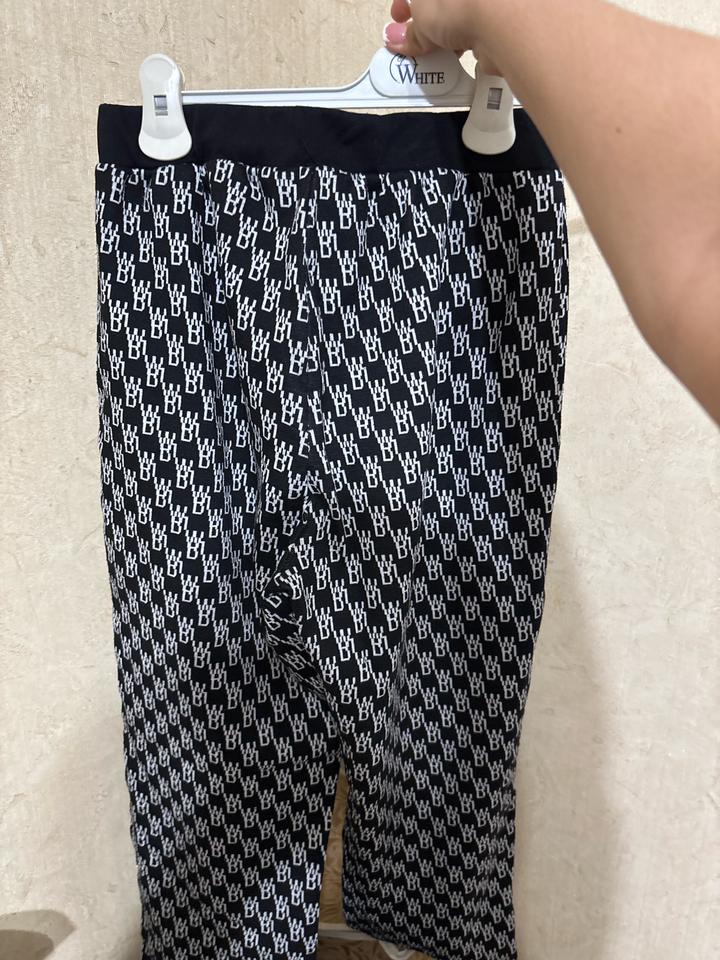 Черное белые трико делорас