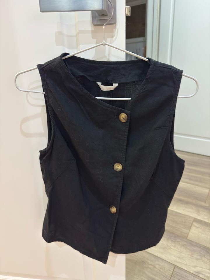 Черный топ жилетка Zara