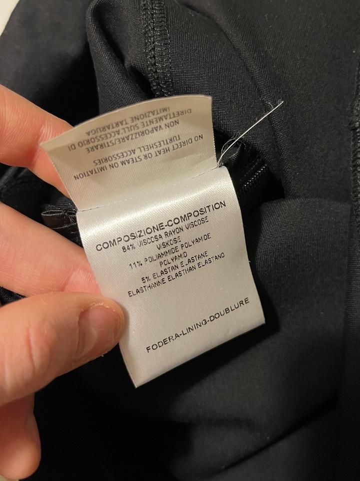 Черное платье Gucci