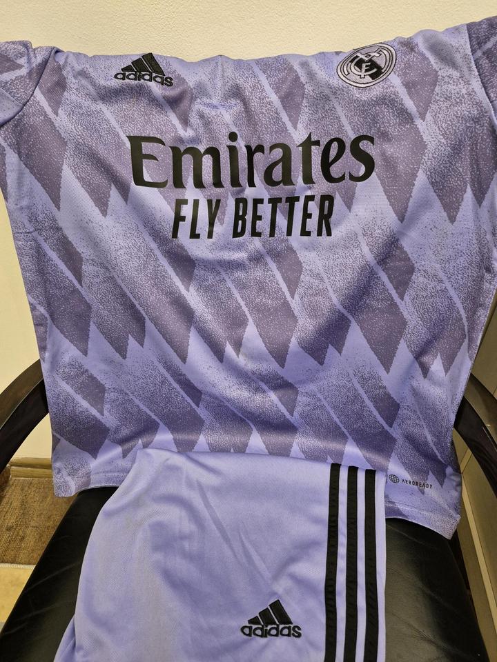 Adidas, форма Реал Мадрид, сезон 2022/23