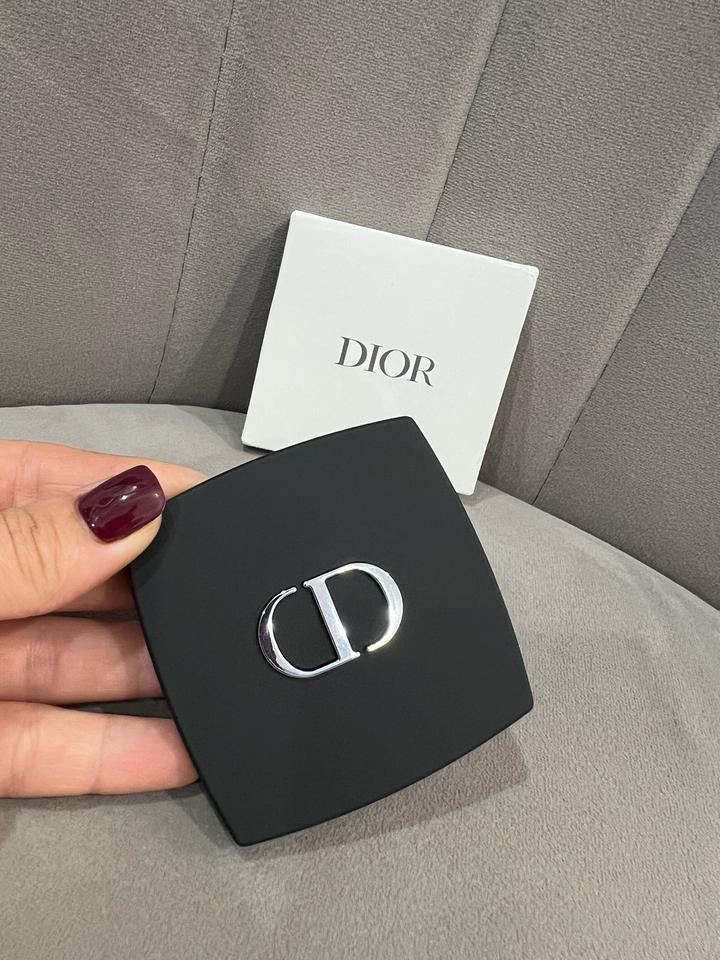 Зеркальце карманное Dior