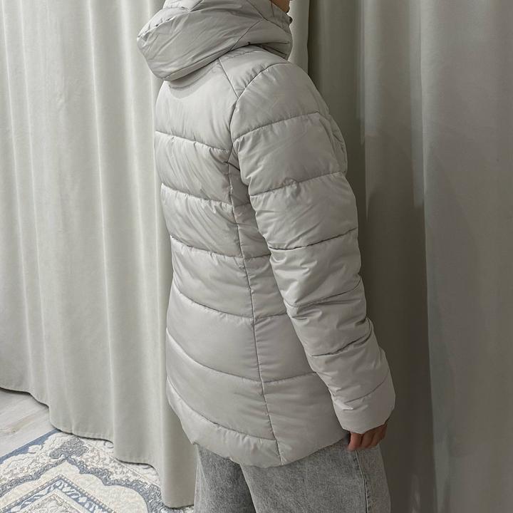 Лёгкая тёплая куртка