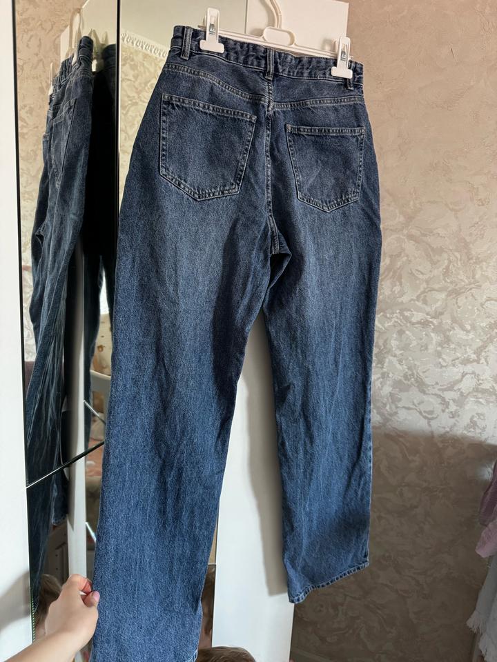 Джинсы прямого фасона