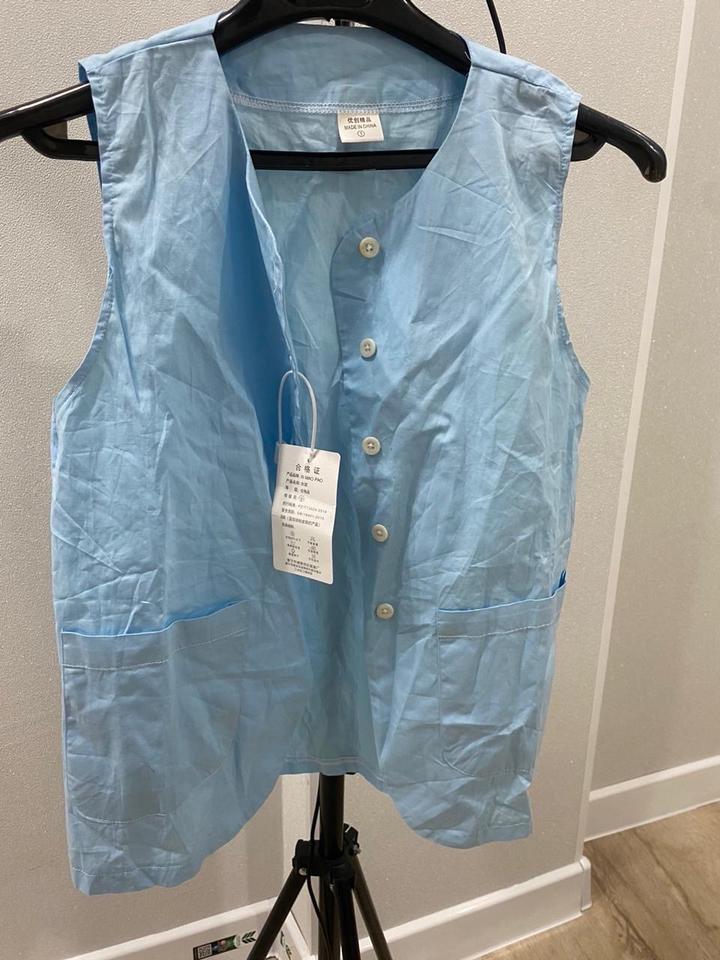 Жилетка новая