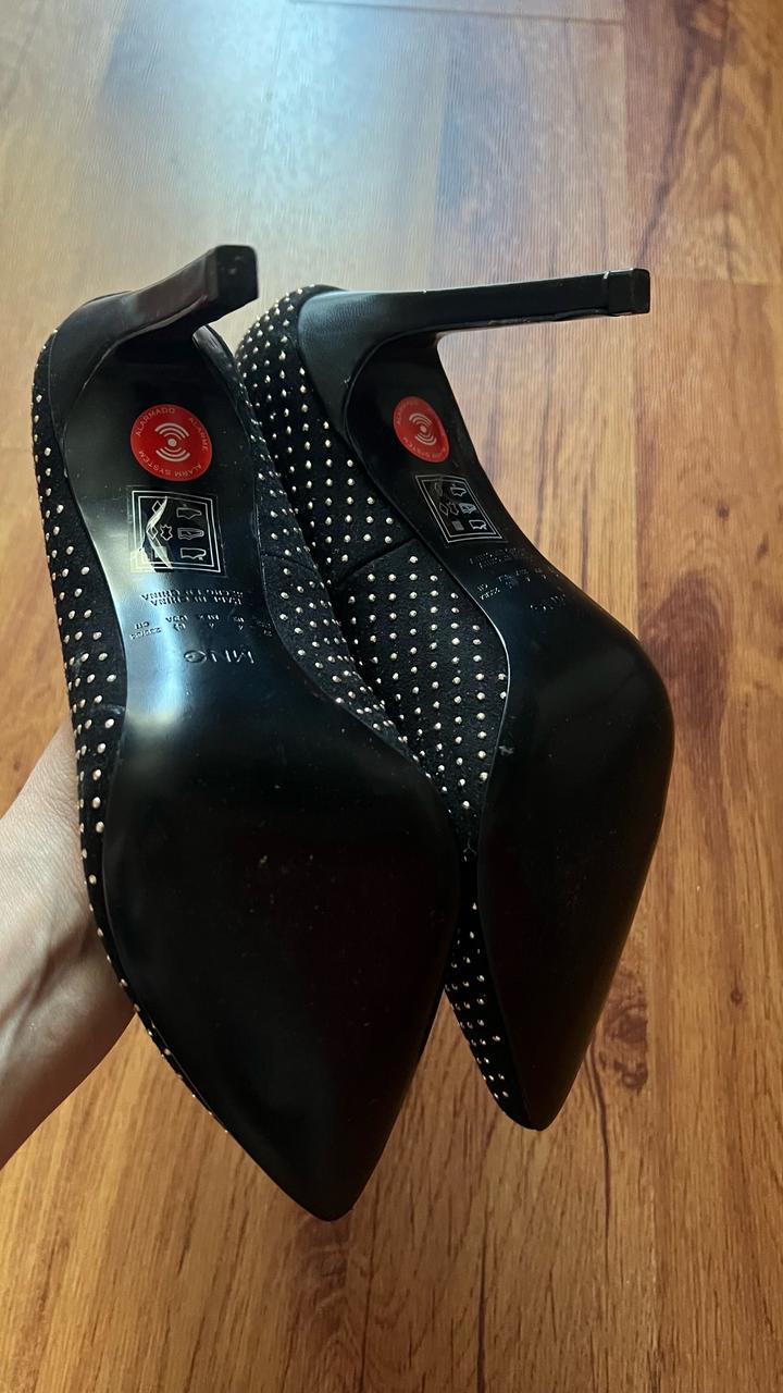 Туфли MANGO 37 рр новые