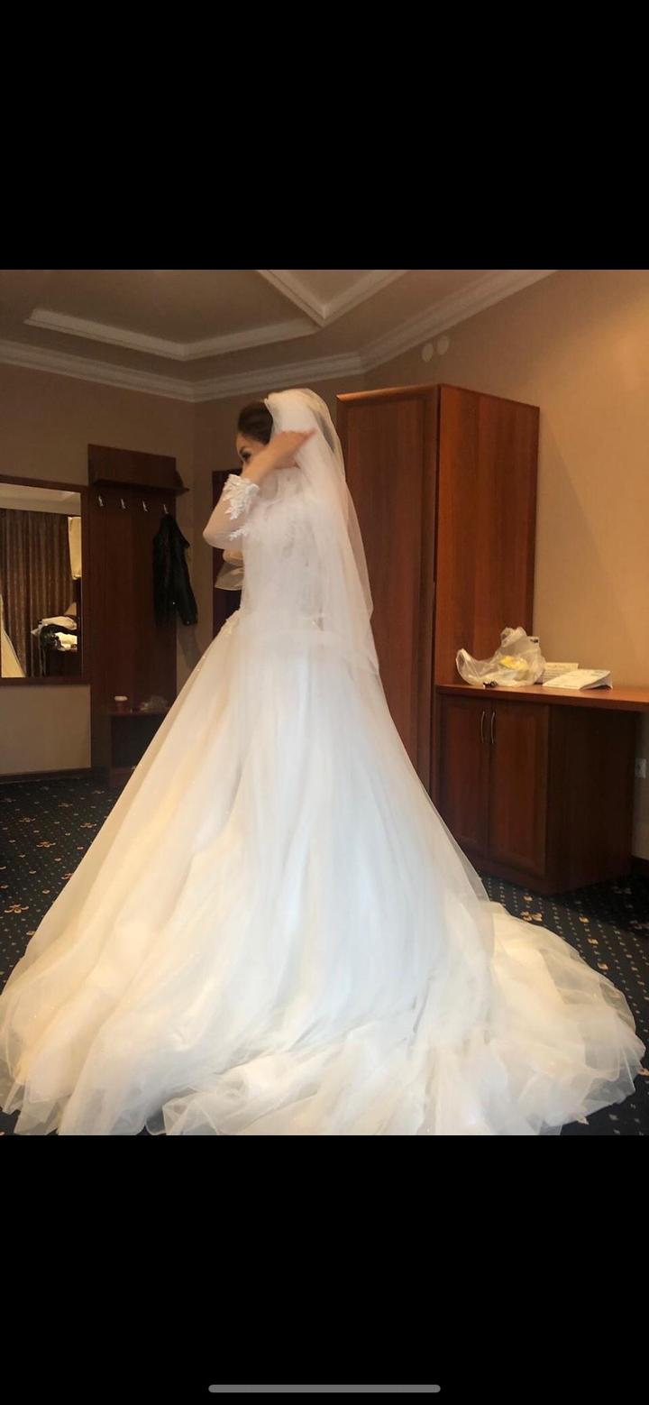 Свадебный платье