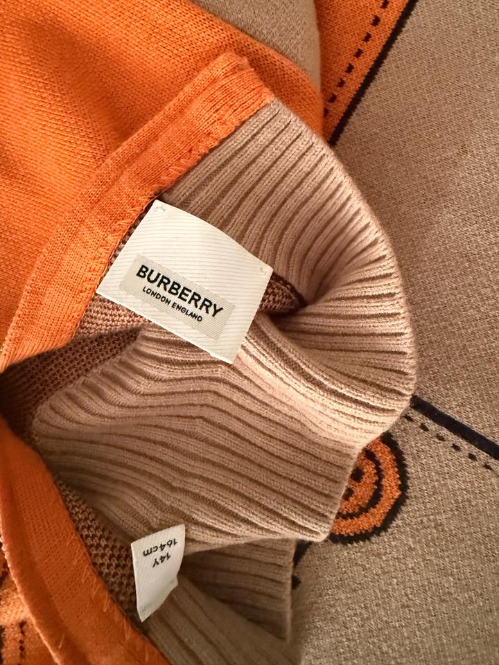 Шерстяное платье от Burberry