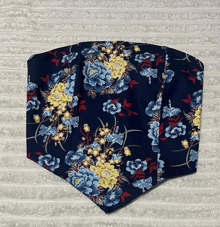 Нет название