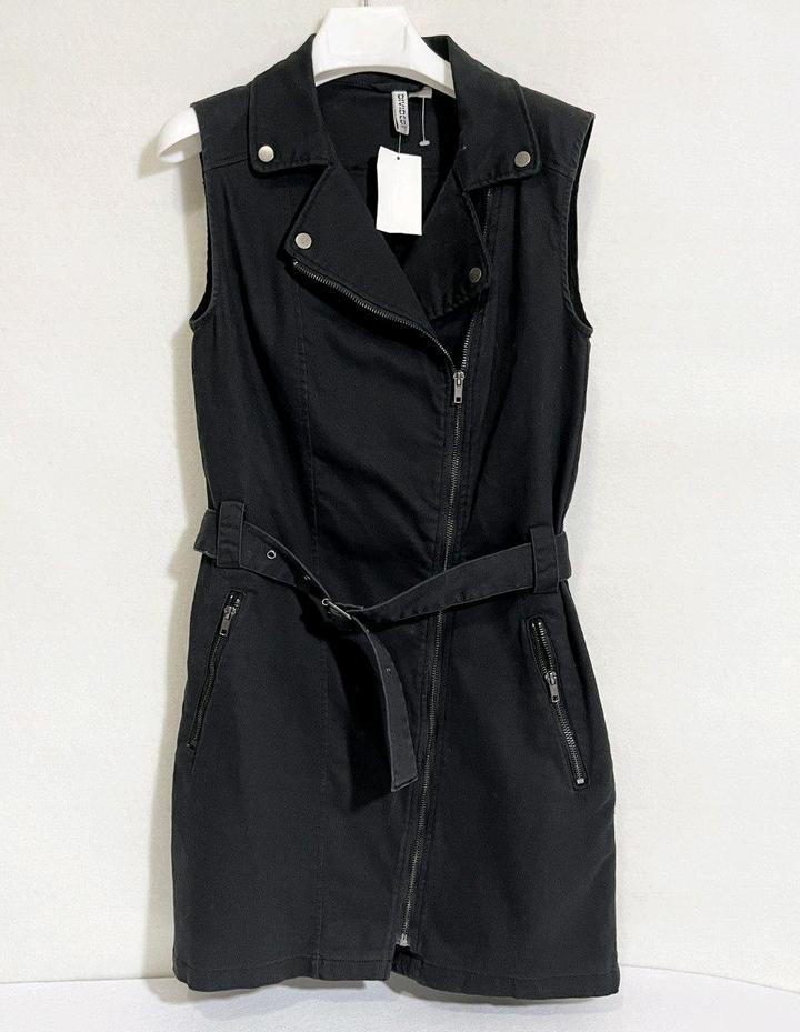 Новое платье жилет H&M р 44 или маленький 46 с поясом джинсовая жилетка