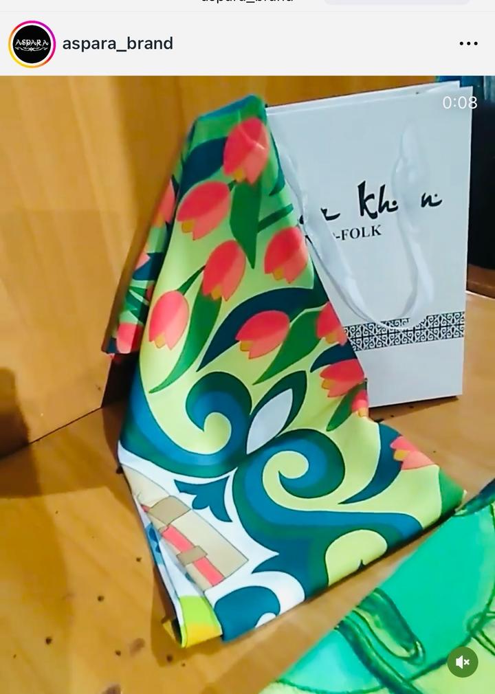 Дизайнерский легкий шарф