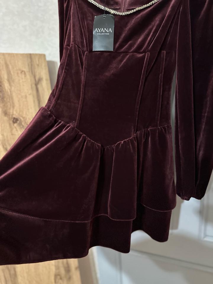 Платье AYANA Collection из бархата