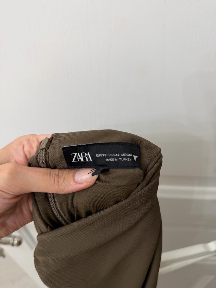 Платье Zara
