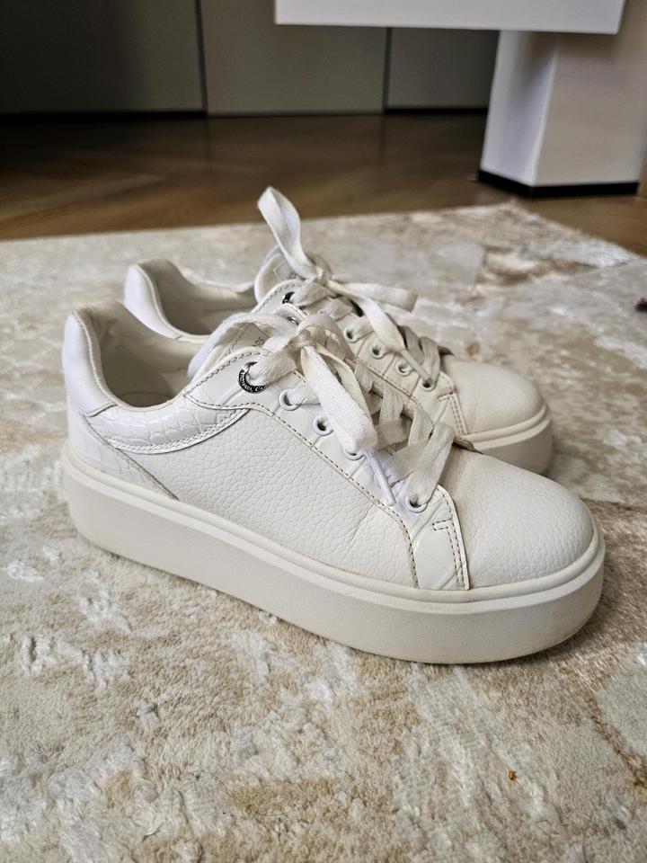 Кроссовки Michael Kors