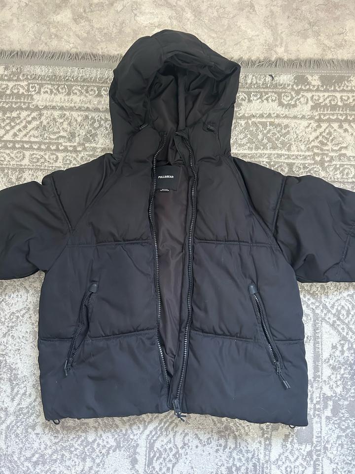 Зимняя куртка pull&bear