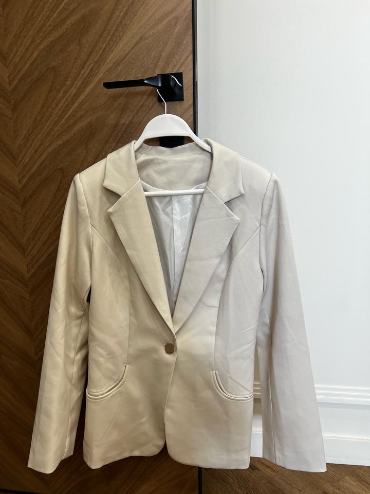 Пиджак классический