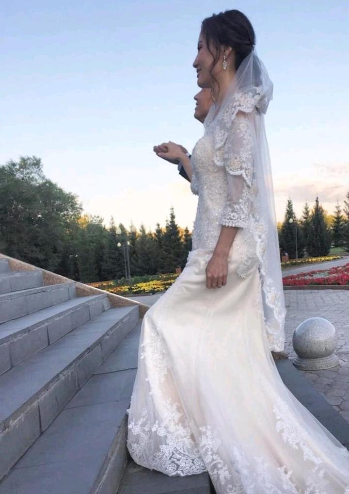 Свадебное платье