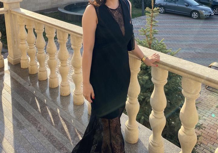 платье нарядное