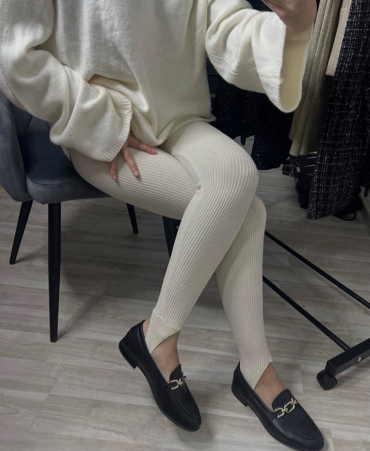 Лосины в рубчик