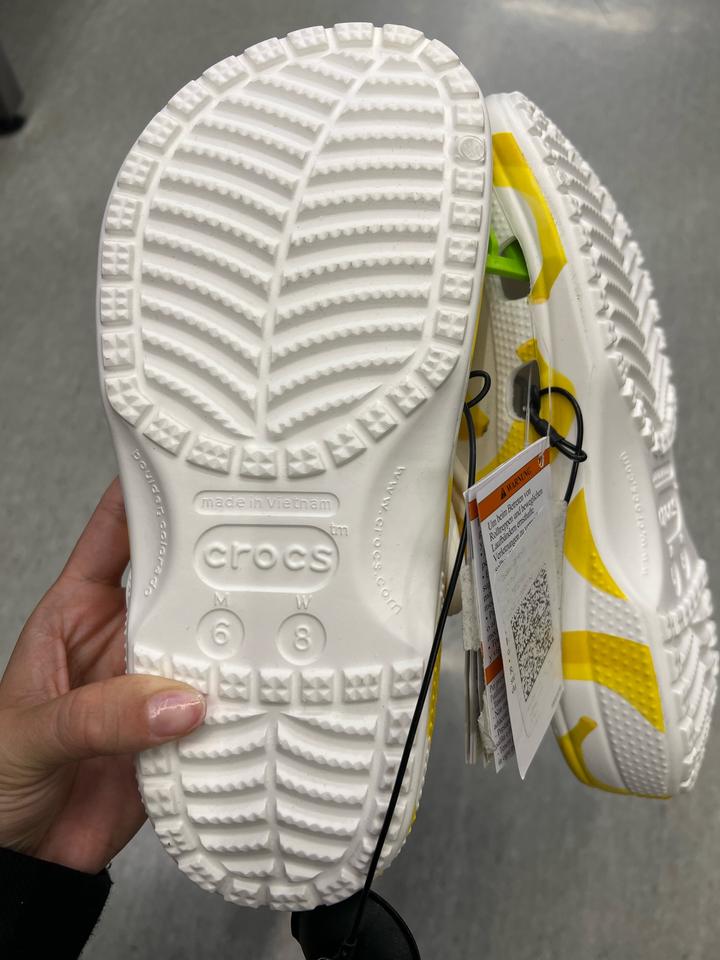Crocs