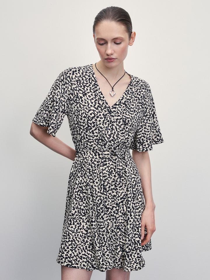 платье в отличном состоянии 1+1