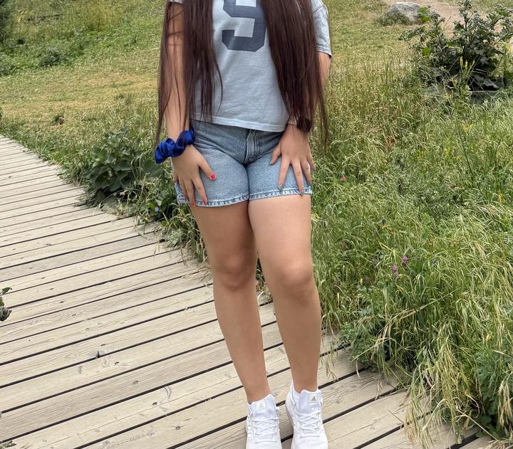 Джинсовые шорты