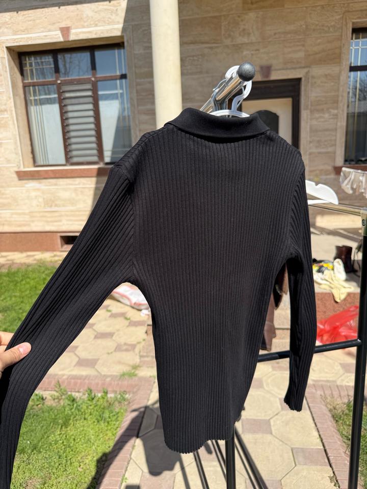 Лонгслив с деталью на талии