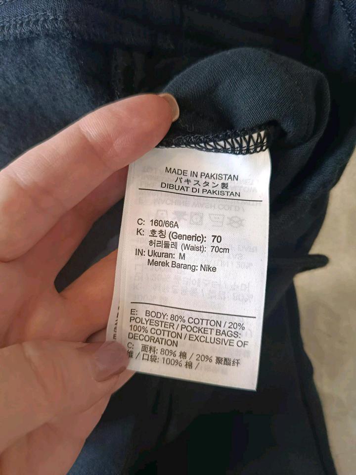 Nike спортивные штаны, 160 см.