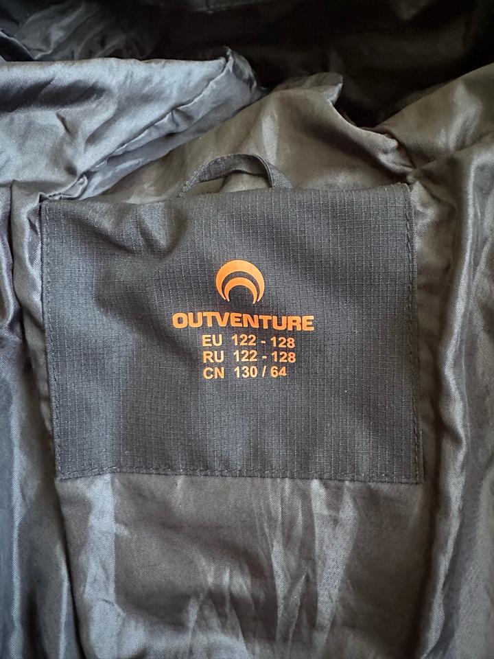 Зимний пуховик детский