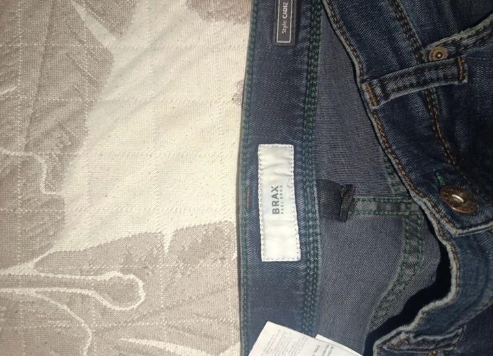 Джинсы Brax