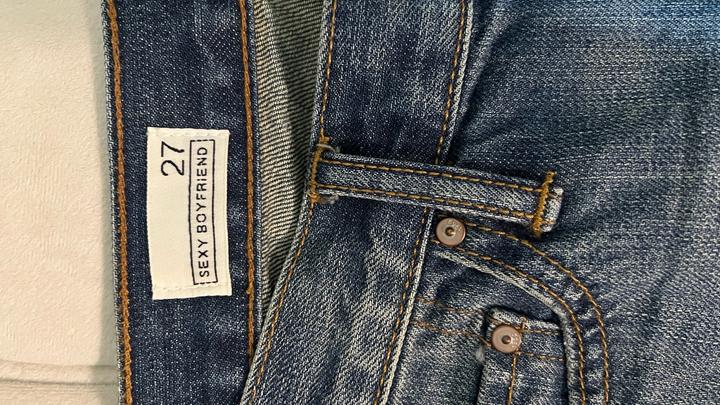 Продаются джинсы