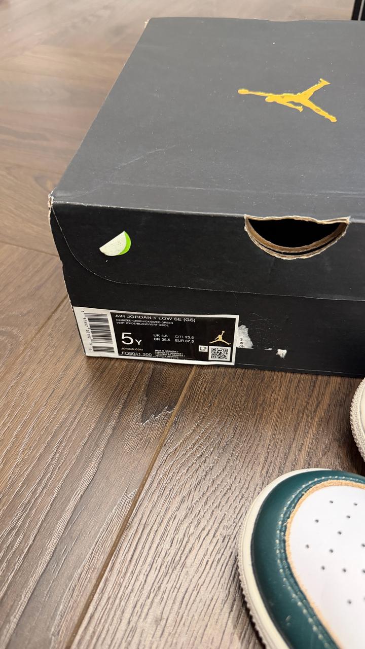 Оригинал кроссовки Nike Jordan 37,5 в зеленом оттенке