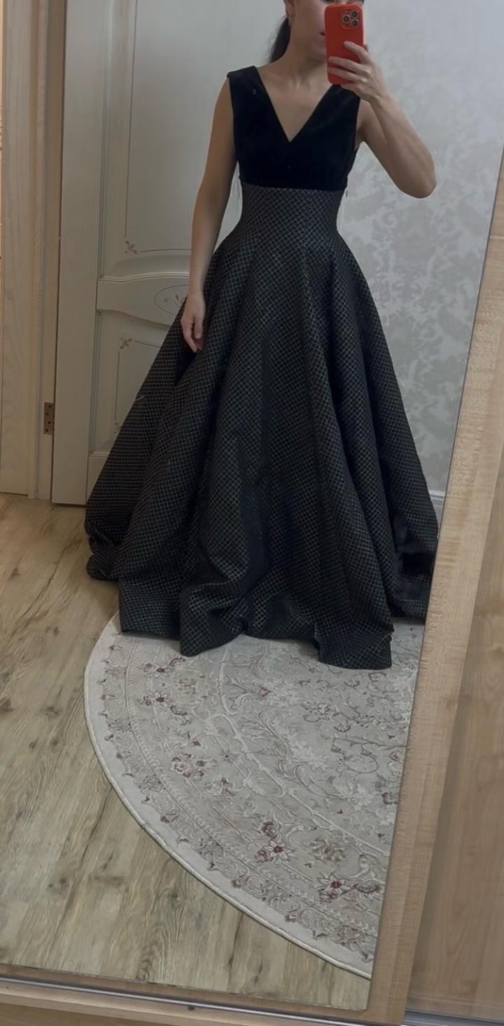 Продаю платье от Isabel Garcia